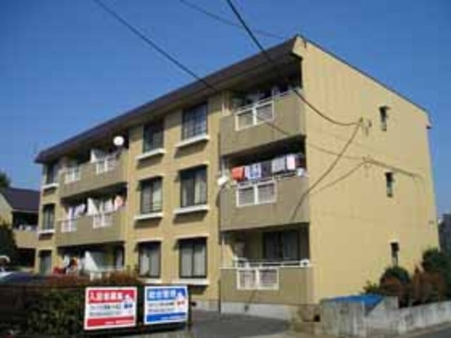 ウエストパーク三橋の外観|マンションタイプです☆