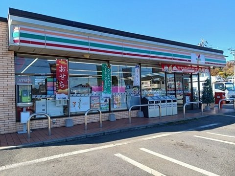 セブンイレブンまで1000m