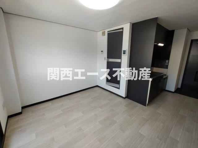  | シルキーハイツ