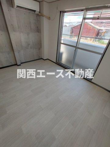  | シルキーハイツ