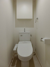 清潔感のあるトイレです