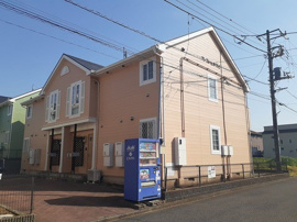 落ち着いた雰囲気の外観です
