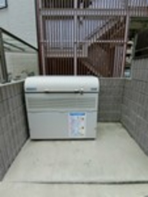 リブリ・宮Ⅱのその他共用部分|敷地内ゴミ置き場。