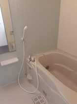日々の疲れを癒すお風呂付です