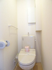 落ち着いたトイレです
