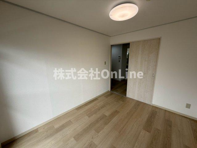 東大阪市吉田７丁目の賃貸マンションの内装