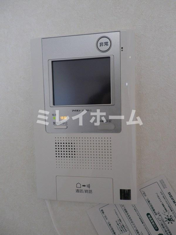 ルーブル下丸子のセキュリティ|同建物内、別のお部屋の参考写真になります。