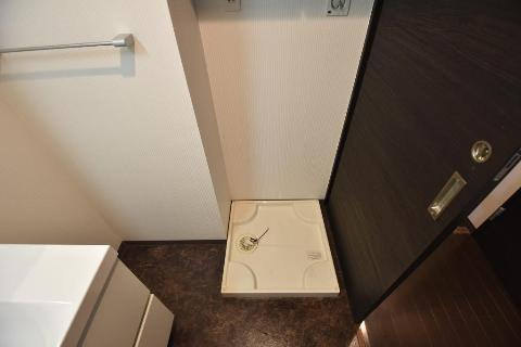 フローラ草平のその他|洗濯機置場（室内）