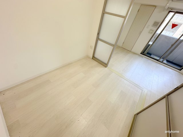 セレニテ本町グランデ　仲介手数料無料の洋室