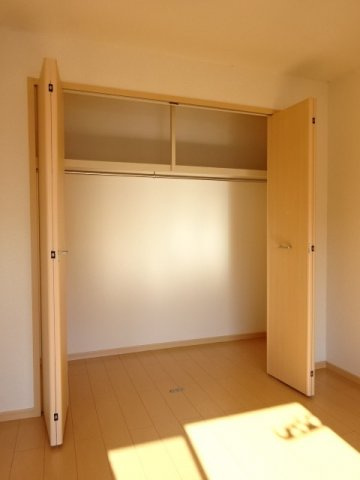 ガーデンハイツＢの収納
