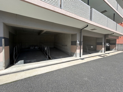【駐車場】 | アンソレイエ