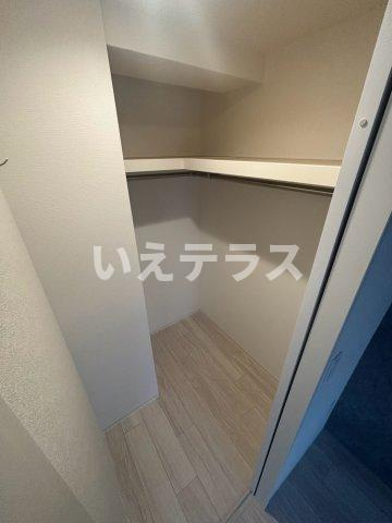セレニテ神戸駅前アリエの収納