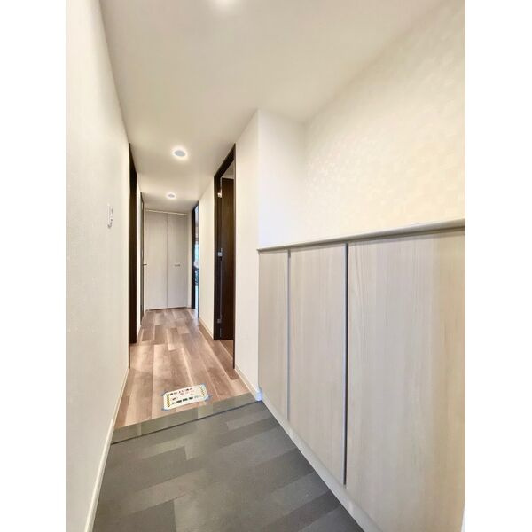S-RESIDENCE茶屋ヶ坂Eastの玄関