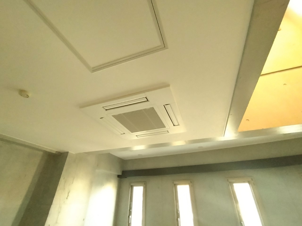 NTSビルの設備