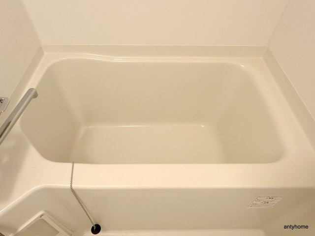 セレニテ本町グランデ　仲介手数料無料の浴室