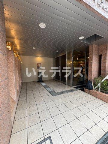 エステムコート三宮駅前ラ・ドゥーのエントランス