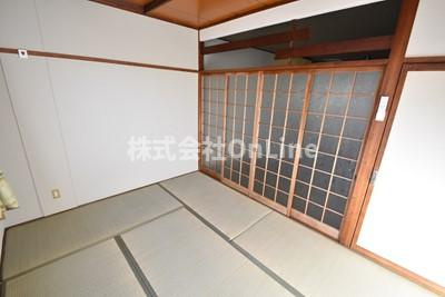 ハイツ平野の和室