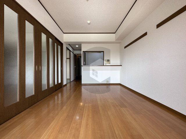 アンソレイエの内装