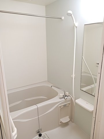 ゆったり過ごせるお風呂です