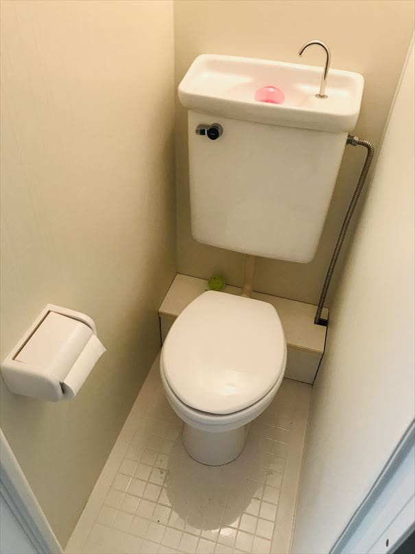 シンプルで使いやすいトイレです