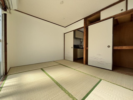 明るい和室です