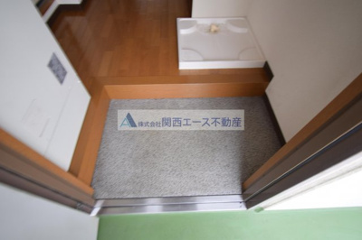 【玄関】 | クリスタルハイツ
