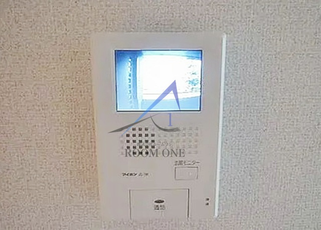 クレールメゾンのセキュリティ|モニター付きインターホンです。