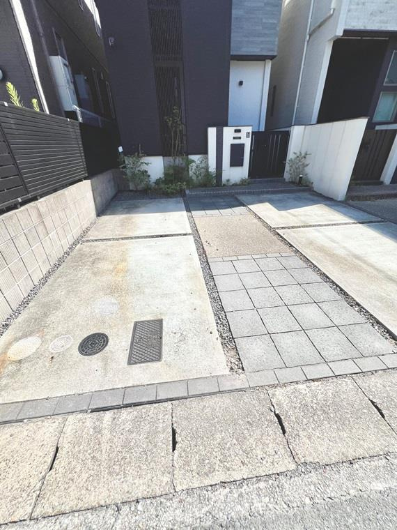 戸田谷戸建の駐車場|駐車場があります