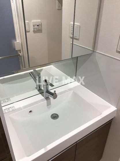 【洗面所】メイクスデザイン千鳥町アジールコート