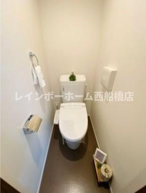 杉並区成田東３丁目のアパートのトイレ