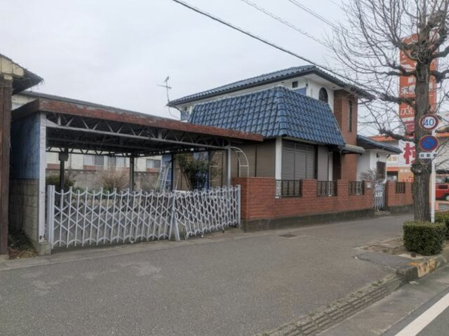 【前面道路含む現地写真】 | 本庄市本庄3丁目　中古戸建
