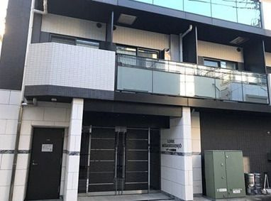 ロアール武蔵新城のエントランス
