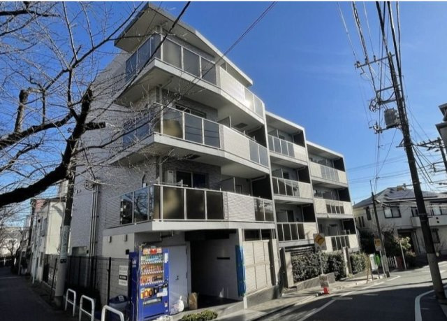 ＲＥＬＵＸＩＡ板橋区役所前の外観