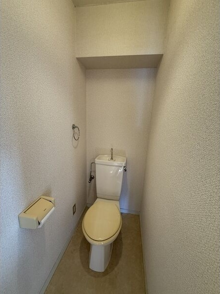 ティアイ池下のトイレ