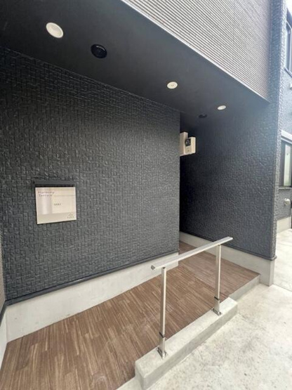 【エントランス】