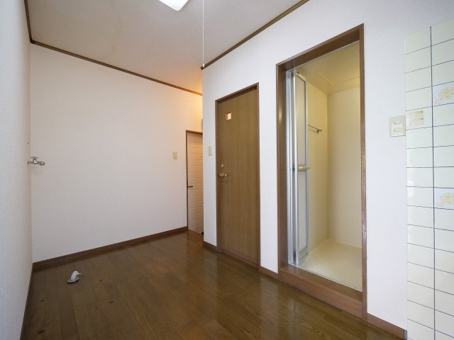 カーメル原の内装