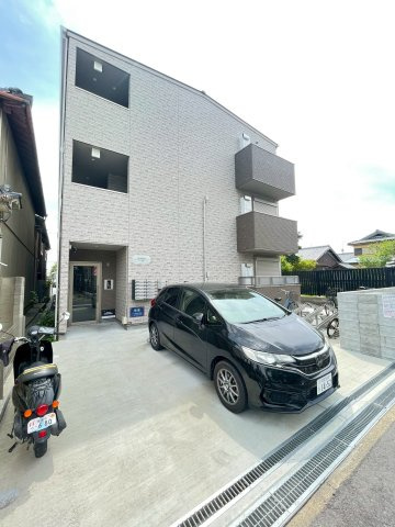 アート高槻の外観