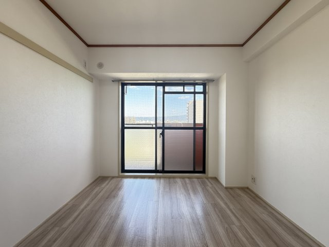 【洋室】 | シャトーレイクルイーズ