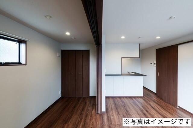 robot home 八広Ⅲの居間・リビング