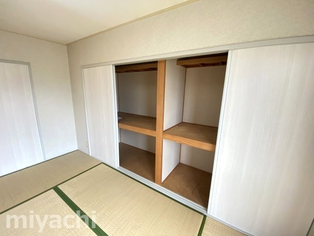 ディアス名東の収納