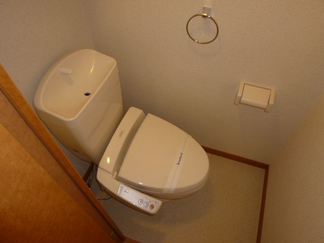 レオパレス宮ノ前のトイレ