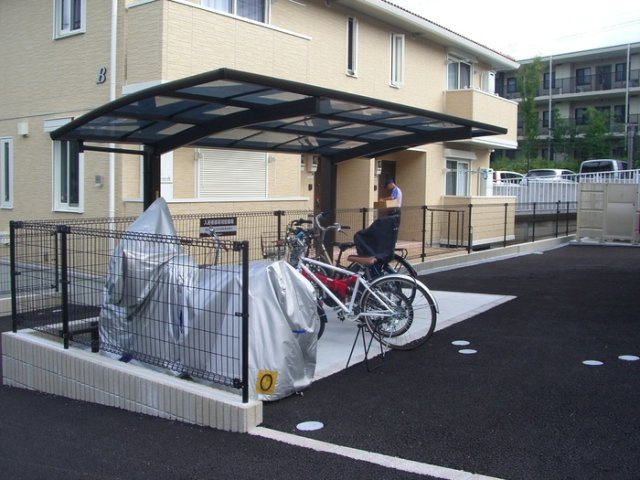 ペルーシェ B棟のその他共用部分|駐輪場