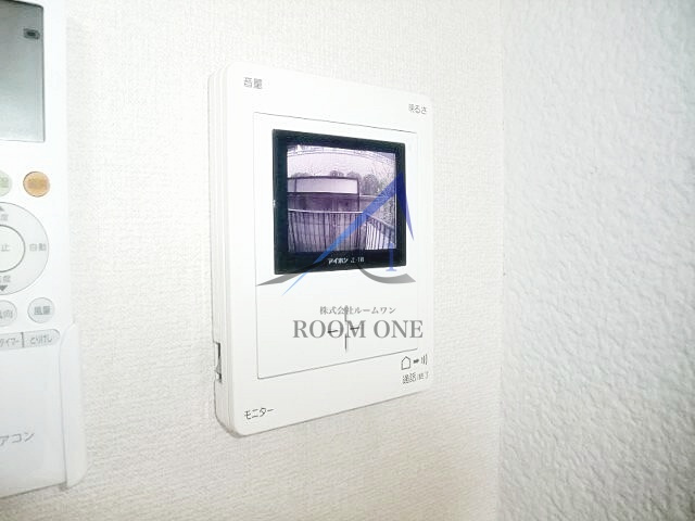 サンシャレイ永福町のセキュリティ|モニター付きインターホンです。