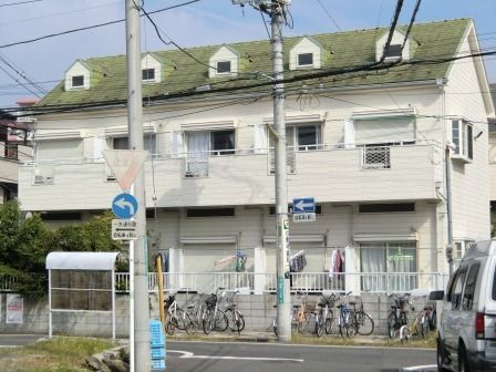 リリーハウスの外観