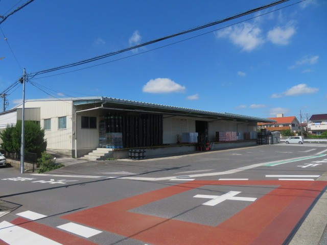 川口市大字峯の倉庫