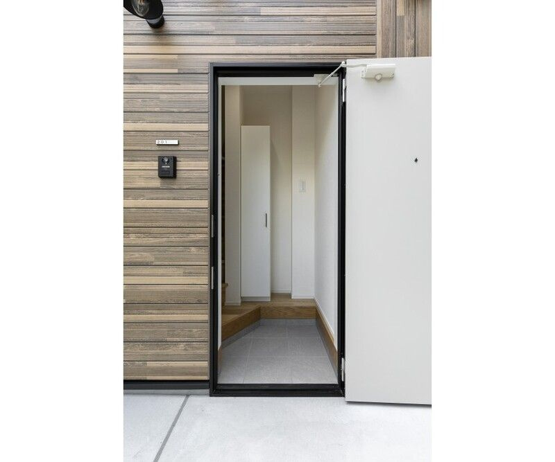 ＷｏｏｄＣｒｅｓｔ中延Ｒｅｓｉｄｅｎｃｅの玄関