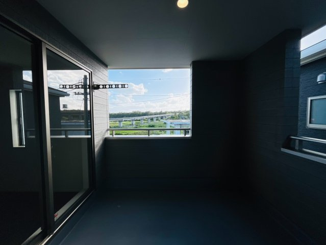 ■■金武町金武－②号棟（全３棟）の洋室