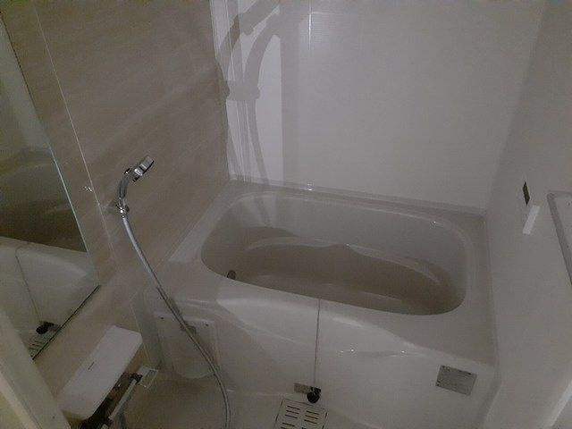 シャイニングの浴室