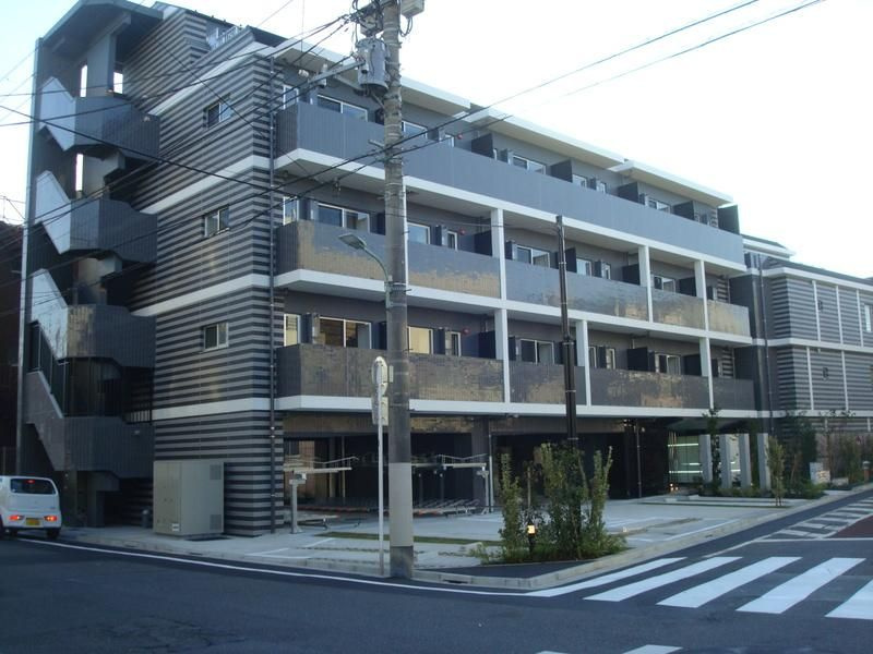 アジールコート武蔵新田の外観