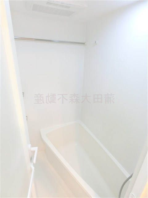 アジールコート武蔵新田の浴室|浴室乾燥機付きのバスルーム　足が伸ばせるバスタブ！